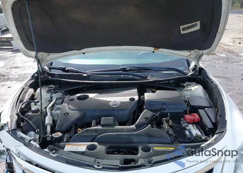 2013 Nissan Altima 2.5 Sv z USA, uszkodzony, nr VIN 1N4AL3AP1DC110140